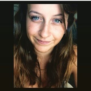 Meet your Posher, Aurora